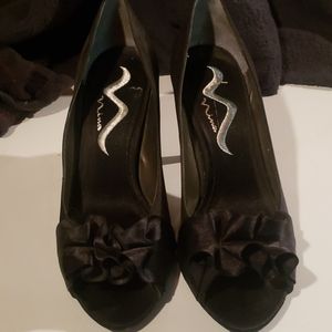 Size 7.5 black satin heels